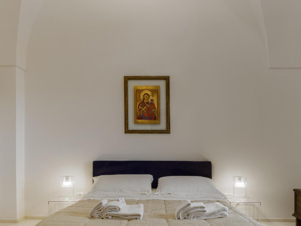 Tenutayala - Residenza Agrituristica Parabita Exteriör bild